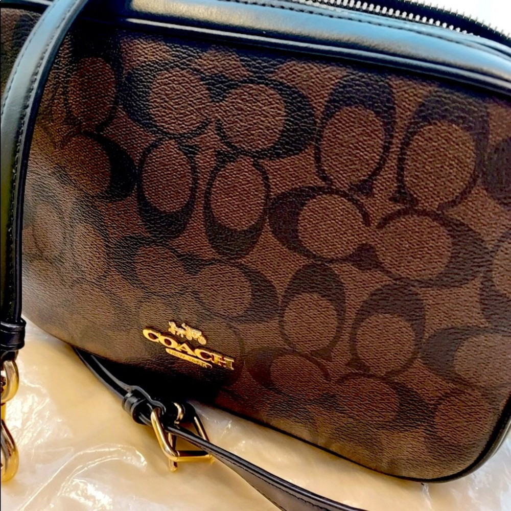 NEW TAGS Coach double zip purse crossbody